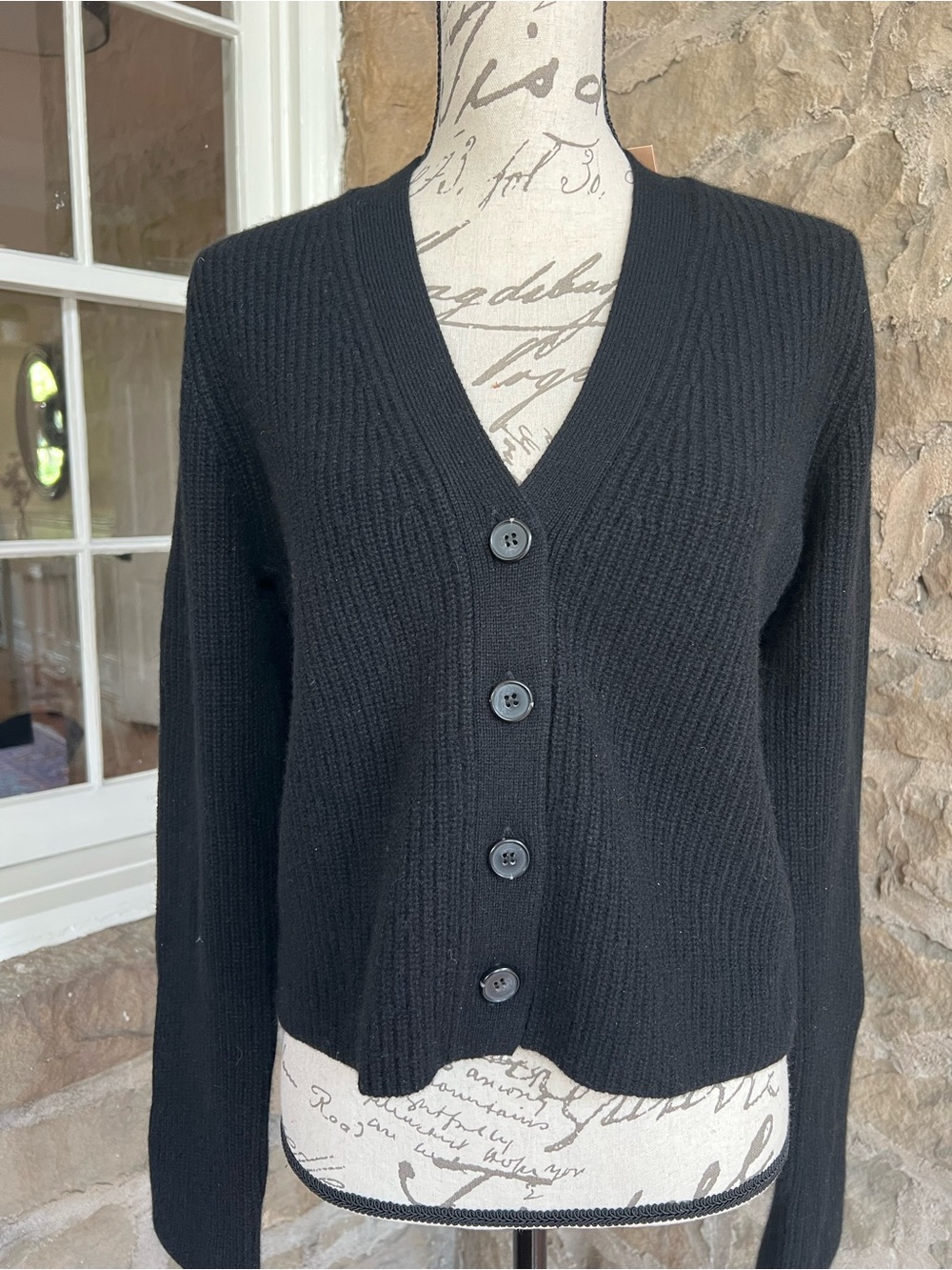 NWT size S La Ligne Black Mini Tour jours V-Neck cashmere Button-Front Cardigan.